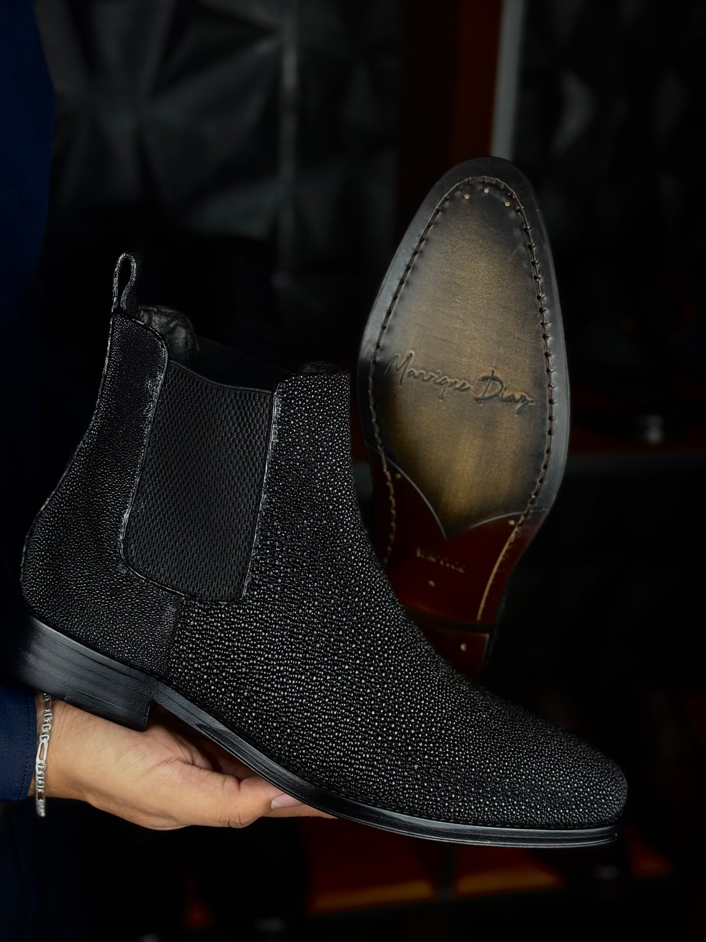 CHELSEA MANTARRAYA LISA BLACK
