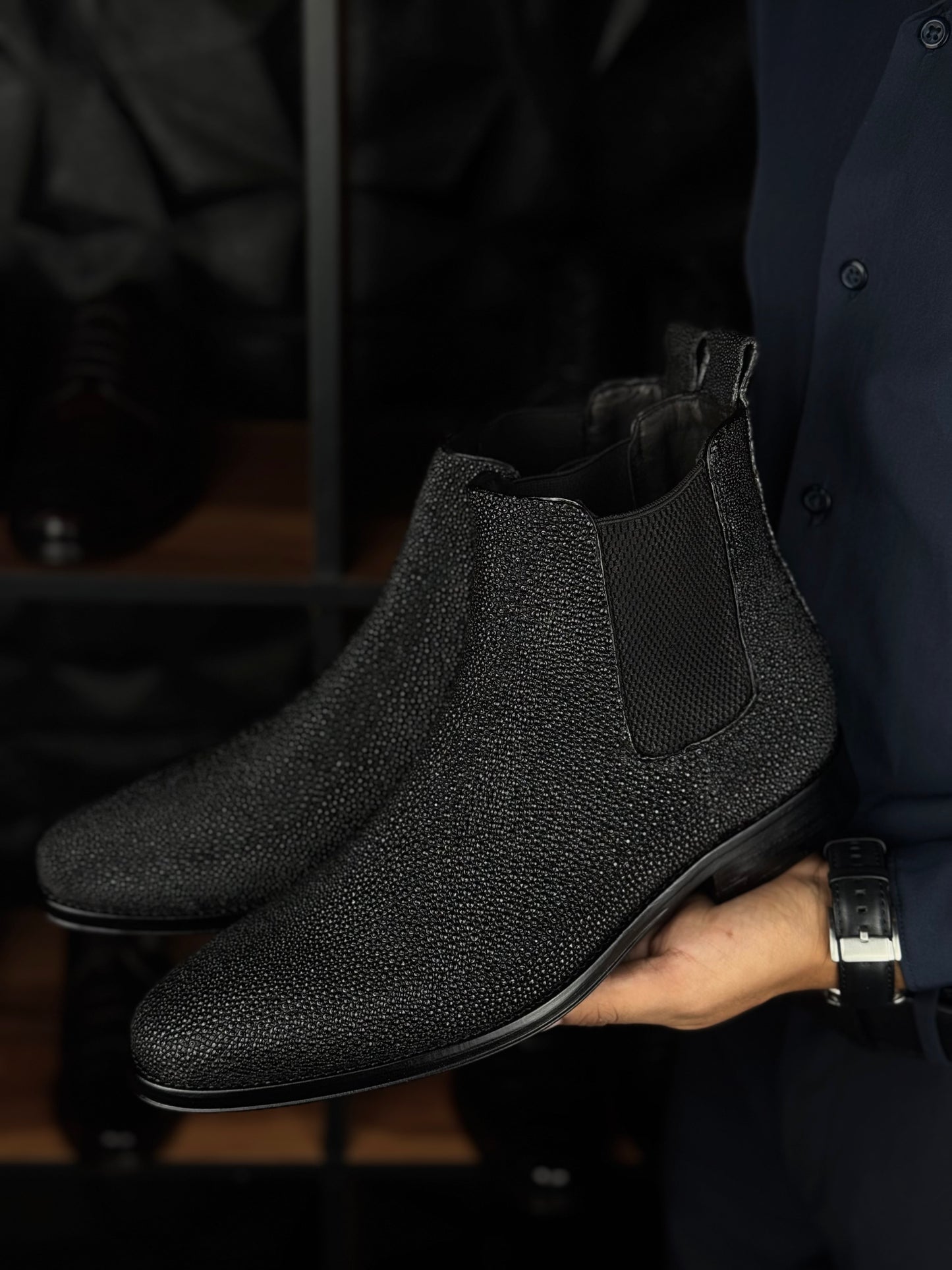 CHELSEA MANTARRAYA LISA BLACK
