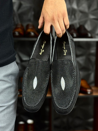 SUECIA MANTARRAYA BLACK