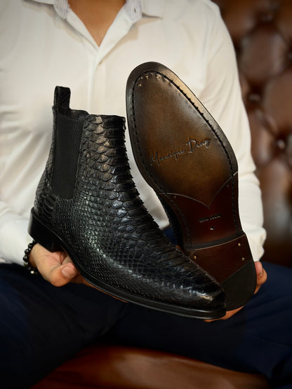 CHELSEA PITON BLACK