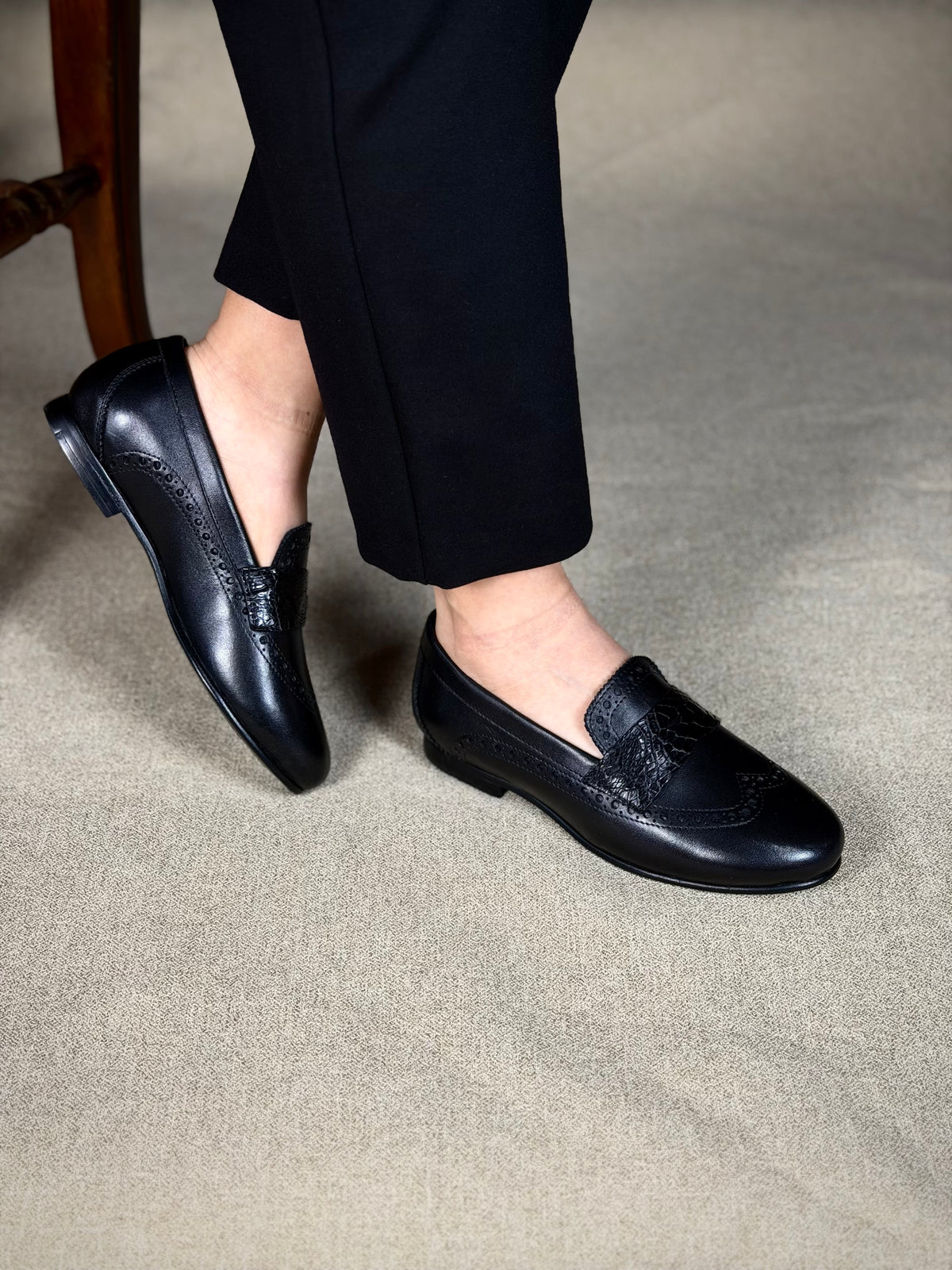 VENECIA W/COCODRILO BLACK