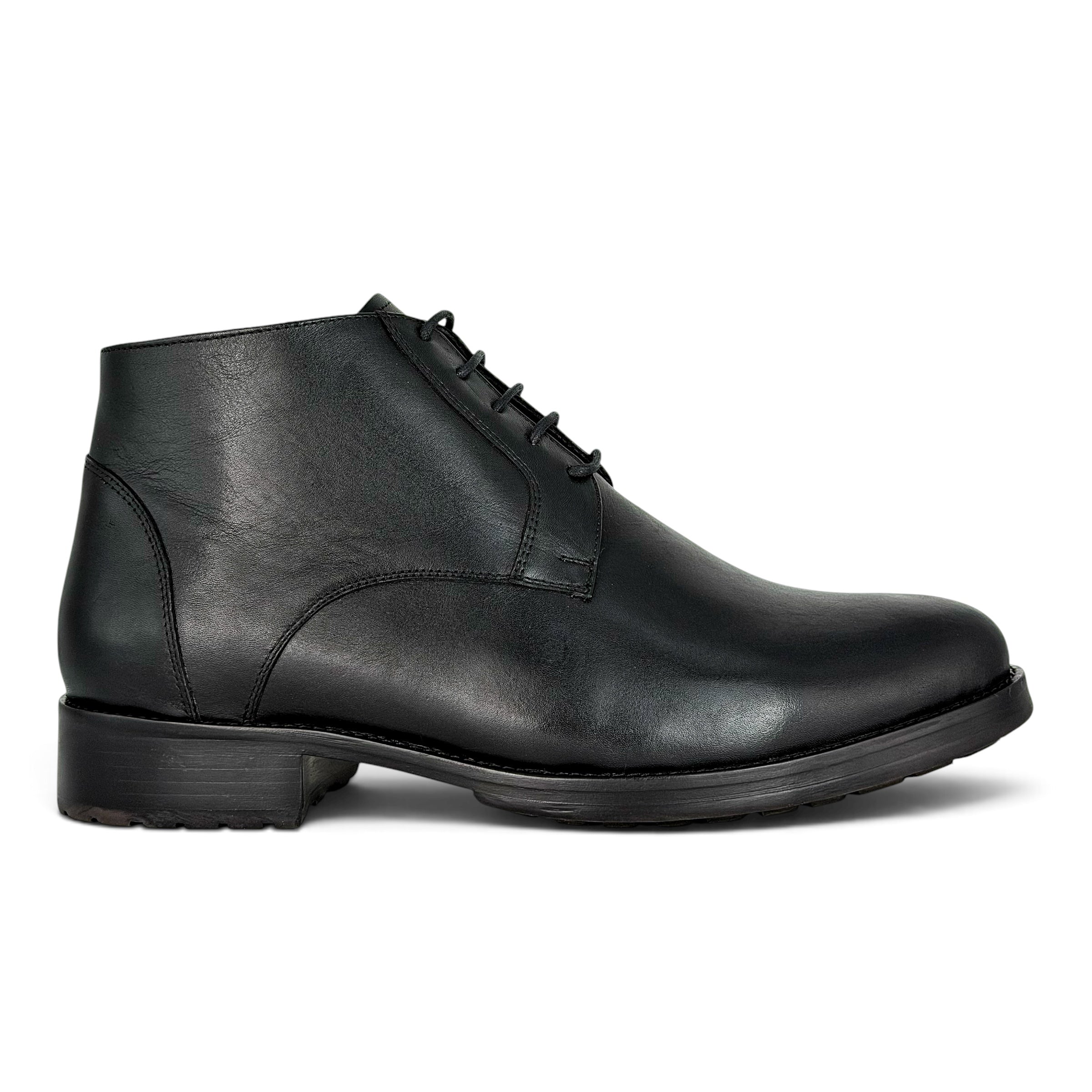 RUSIA LEATHER BLACK TRACK